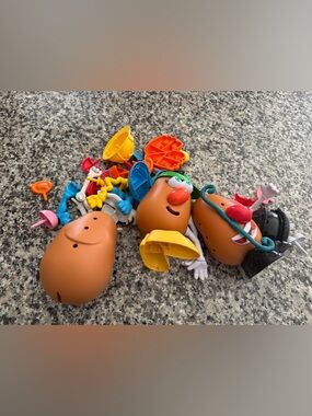 51 piece potato heads Classic Kids Toy - Brown with Multicolor Accessories